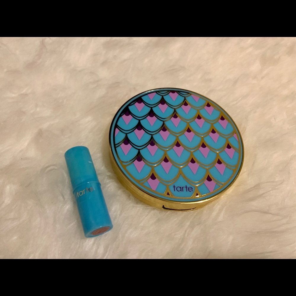 Tarts mermaid eyeshadow palette with free lipstick